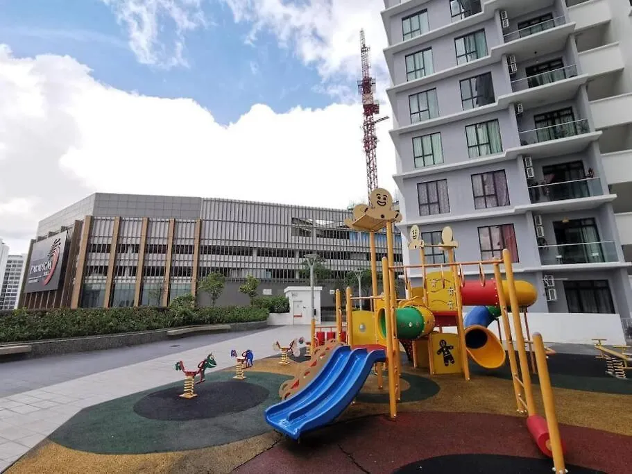 Platino 2Bedrooms Paradigm Mall Netflix By Stay